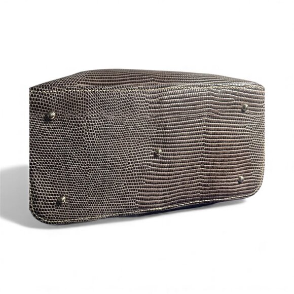 Dooney & Bourke NWT Barlow shoulder bag - Large NWT with original dust bag. - Picture 7 of 7